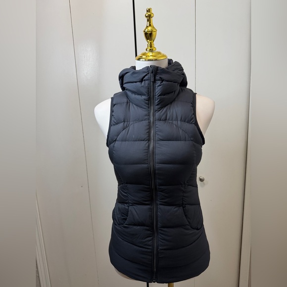 Lululemon Athletica Dark Gray Hooded Puffer Vest - Picture 5 of 11